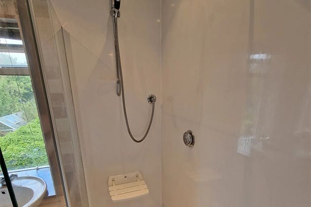 Shower room installer